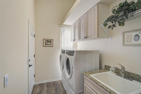 Купить виллу или дом в Нокомис, Флорида 7 комнат, 212.65м2, № 1733889 - фото 24