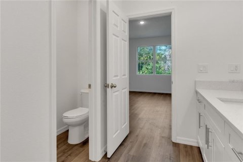 Casa en alquiler en North Port, Florida, 4 dormitorios, 185.8 m2 № 1840352 - foto 20