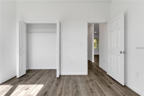Casa en alquiler en North Port, Florida, 4 dormitorios, 185.8 m2 № 1840352 - foto 26