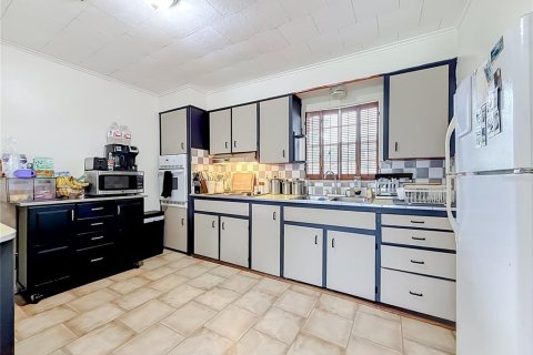Villa ou maison à vendre à Zephyrhills, Floride: 3 chambres, 118.17 m2 № 2437194 - photo 14