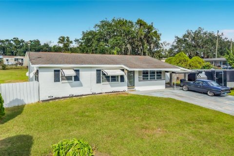 Villa ou maison à vendre à Zephyrhills, Floride: 3 chambres, 118.17 m2 № 2437194 - photo 4