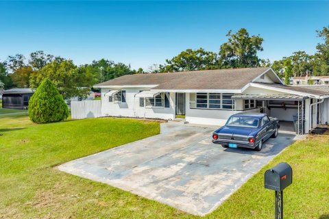Villa ou maison à vendre à Zephyrhills, Floride: 3 chambres, 118.17 m2 № 2437194 - photo 6