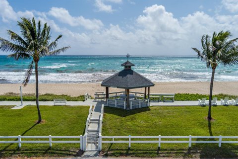 Condo in Ocean Ridge, Florida, 1 bedroom № 2171527 - photo 3
