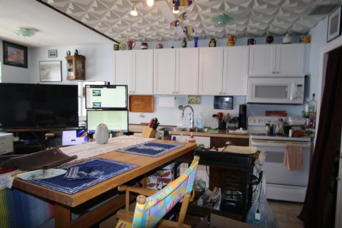 Condo in Ocean Ridge, Florida, 1 bedroom № 2171527 - photo 5