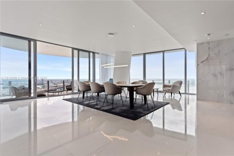 Copropriété à louer à Miami, Floride: 4 chambres, 334.54 m2 № 1775792 - photo 26