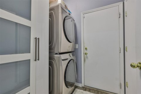 Купить виллу или дом в Гибсонтон, Флорида 4 комнаты, 172.8м2, № 1825060 - фото 25