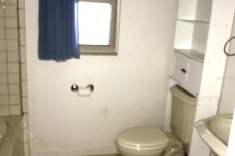 House in Clermont, Florida 2 bedrooms, 97.55 sq.m. № 2391444 - photo 7