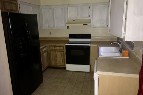 House in Clermont, Florida 2 bedrooms, 97.55 sq.m. № 2391444 - photo 4