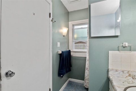 House in Gainesville, Florida 3 bedrooms, 162.21 sq.m. № 1833557 - photo 19