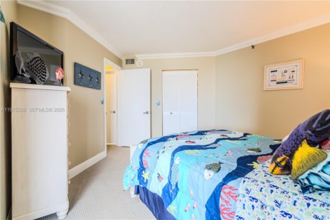 Condominio en venta en Miami Beach, Florida, 2 dormitorios, 110.55 m2 № 2040026 - foto 16