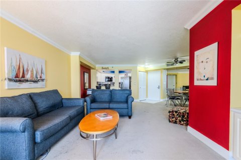 Condominio en venta en Miami Beach, Florida, 2 dormitorios, 110.55 m2 № 2040026 - foto 10