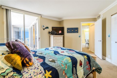 Condominio en venta en Miami Beach, Florida, 2 dormitorios, 110.55 m2 № 2040026 - foto 21