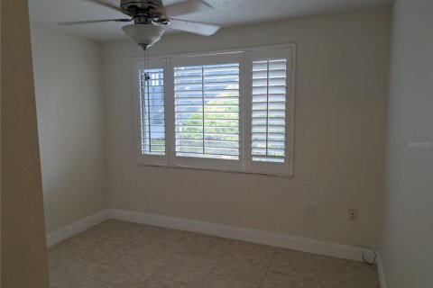 Villa ou maison à vendre à Englewood, Floride: 3 chambres, 179.12 m2 № 2347957 - photo 19