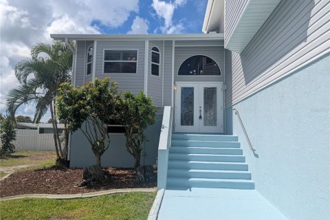 Casa en Englewood, Florida 3 dormitorios, 179.12 m2 № 2347957