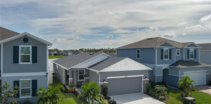 Casa en Parrish, Florida 3 dormitorios, 151.9 m2 № 1919552