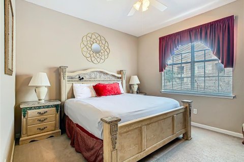 Condo in Davenport, Florida, 4 bedrooms  № 1508281 - photo 10