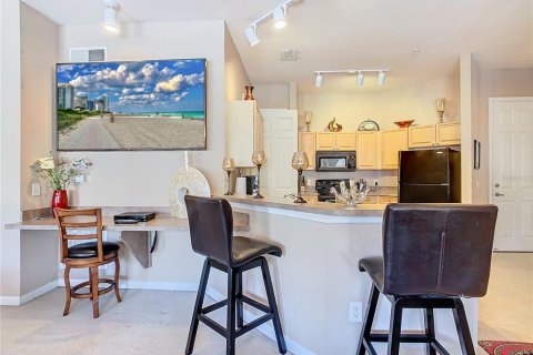 Condo in Davenport, Florida, 4 bedrooms  № 1508281 - photo 8