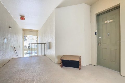 Condo in Davenport, Florida, 4 bedrooms  № 1508281 - photo 26