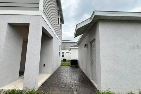 House in Kissimmee, Florida 4 bedrooms, 189.89 sq.m. № 2408532 - photo 19