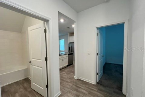 House in Kissimmee, Florida 4 bedrooms, 189.89 sq.m. № 2408532 - photo 6