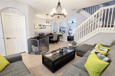 Снять в аренду таунхаус в Мирамар, Флорида 4 спальни, 180.14м2, № 2022177 - фото 10