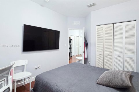 Снять в аренду таунхаус в Мирамар, Флорида 4 спальни, 180.14м2, № 2022177 - фото 29