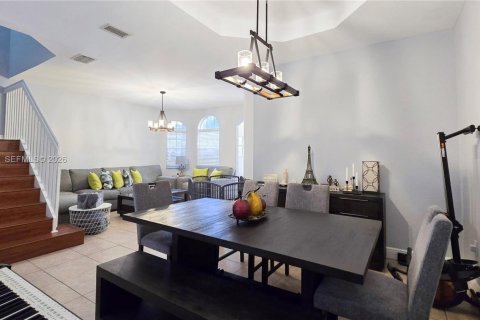 Снять в аренду таунхаус в Мирамар, Флорида 4 спальни, 180.14м2, № 2022177 - фото 13