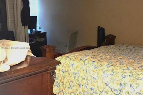 Casa en venta en North Lauderdale, Florida, 3 dormitorios, 122.54 m2 № 1944448 - foto 21