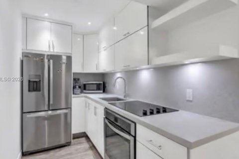 Copropriété à vendre à Miami, Floride: 2 chambres, 72.65 m2 № 2059796 - photo 12
