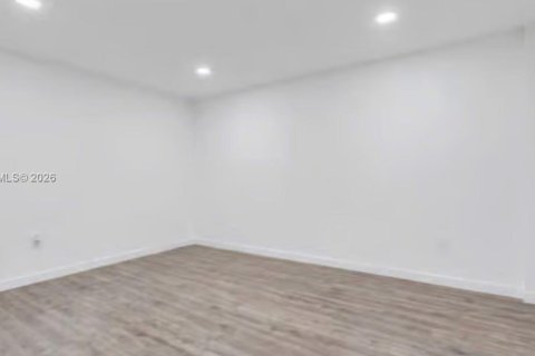 Copropriété à vendre à Miami, Floride: 2 chambres, 72.65 m2 № 2059796 - photo 27