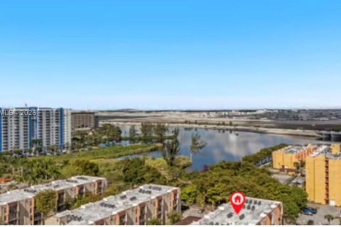 Copropriété à vendre à Miami, Floride: 2 chambres, 72.65 m2 № 2059796 - photo 6