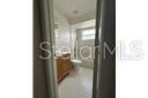 Casa en alquiler en Mount Dora, Florida, 2 dormitorios, 70.33 m2 № 2103248 - foto 7
