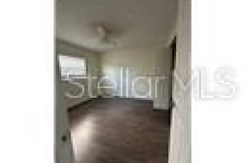 Casa en alquiler en Mount Dora, Florida, 2 dormitorios, 70.33 m2 № 2103248 - foto 8
