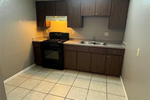 Apartment in Winter Haven, Florida 2 bedrooms, 59.83 sq.m. № 2391216 - photo 4