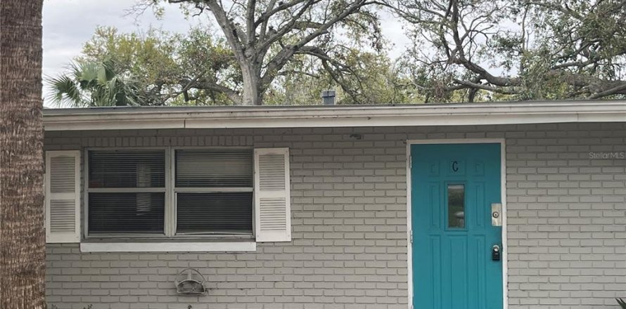 Apartment in Winter Haven, Florida 2 bedrooms, 59.83 sq.m. № 2391216