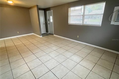 Apartment in Winter Haven, Florida 2 bedrooms, 59.83 sq.m. № 2391216 - photo 2