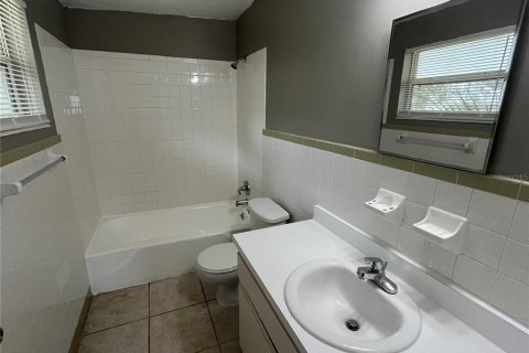 Apartment in Winter Haven, Florida 2 bedrooms, 59.83 sq.m. № 2391216 - photo 6