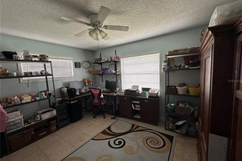 Casa en venta en Orlando, Florida, 3 dormitorios, 189.99 m2 № 1878064 - foto 9
