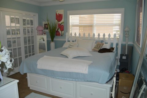 Condo in Deerfield Beach, Florida, 2 bedrooms № 2261897 - photo 20