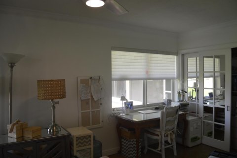 Condo in Deerfield Beach, Florida, 2 bedrooms № 2261897 - photo 7