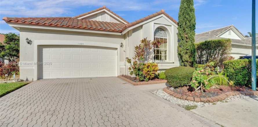 House in Pembroke Pines, Florida 4 bedrooms, 202.16 sq.m. № 1892393