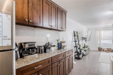 Appartement à louer à Orlando, Floride: 2 chambres, 74.32 m2 № 1916498 - photo 4