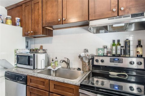 Appartement à louer à Orlando, Floride: 2 chambres, 74.32 m2 № 1916498 - photo 5