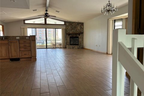 Villa ou maison à vendre à New Port Richey, Floride: 4 chambres, 177.54 m2 № 1582037 - photo 5