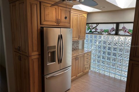 Villa ou maison à vendre à New Port Richey, Floride: 4 chambres, 177.54 m2 № 1582037 - photo 8