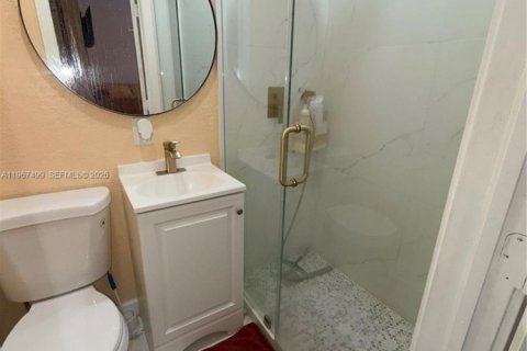 Commercial property in Lauderdale Lakes, Florida 27.87 sq.m. № 2029421 - photo 10