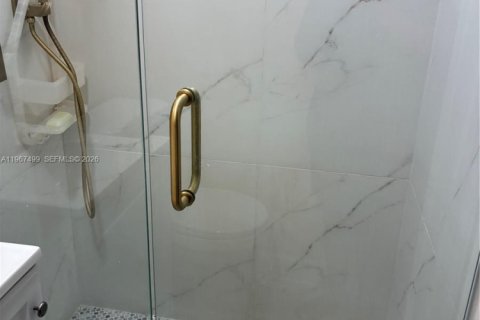 Снять в аренду коммерческую недвижимость в Лодердейл-Лейкс, Флорида 27.87м2, № 2029421 - фото 15