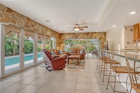 Casa en venta en Bradenton, Florida, 4 dormitorios, 248.23 m2 № 1845222 - foto 12