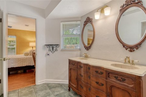 Casa en venta en Bradenton, Florida, 4 dormitorios, 248.23 m2 № 1845222 - foto 26