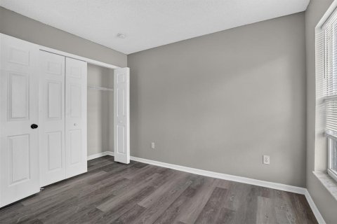Casa en venta en Kissimmee, Florida, 3 dormitorios, 144.93 m2 № 2386217 - foto 21